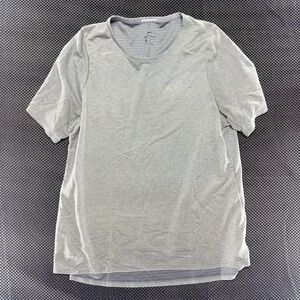 Nike Men’s Light Gray Short Sleeve Dri-FIT Tee